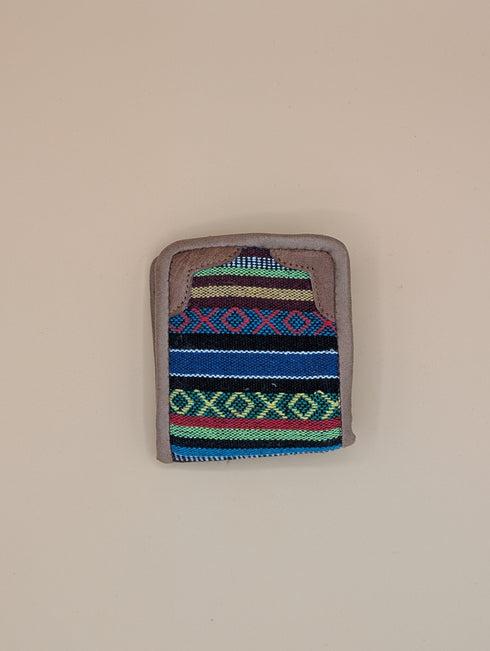 traditional pattern wallet